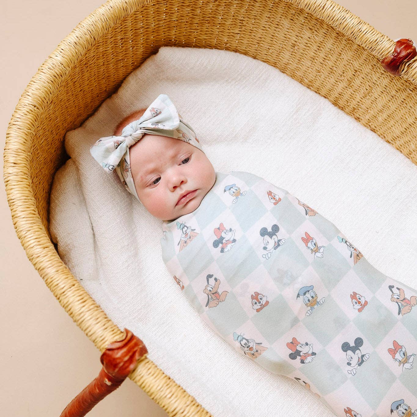 Mickey Mouse & Friends Knit Swaddle Blanket