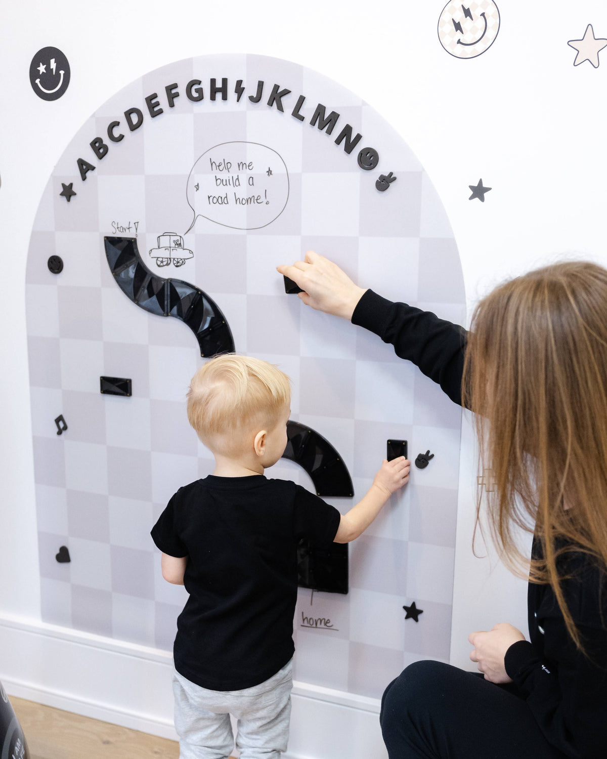 MEGA Arch Magnetic Magic Play Wall for Kids