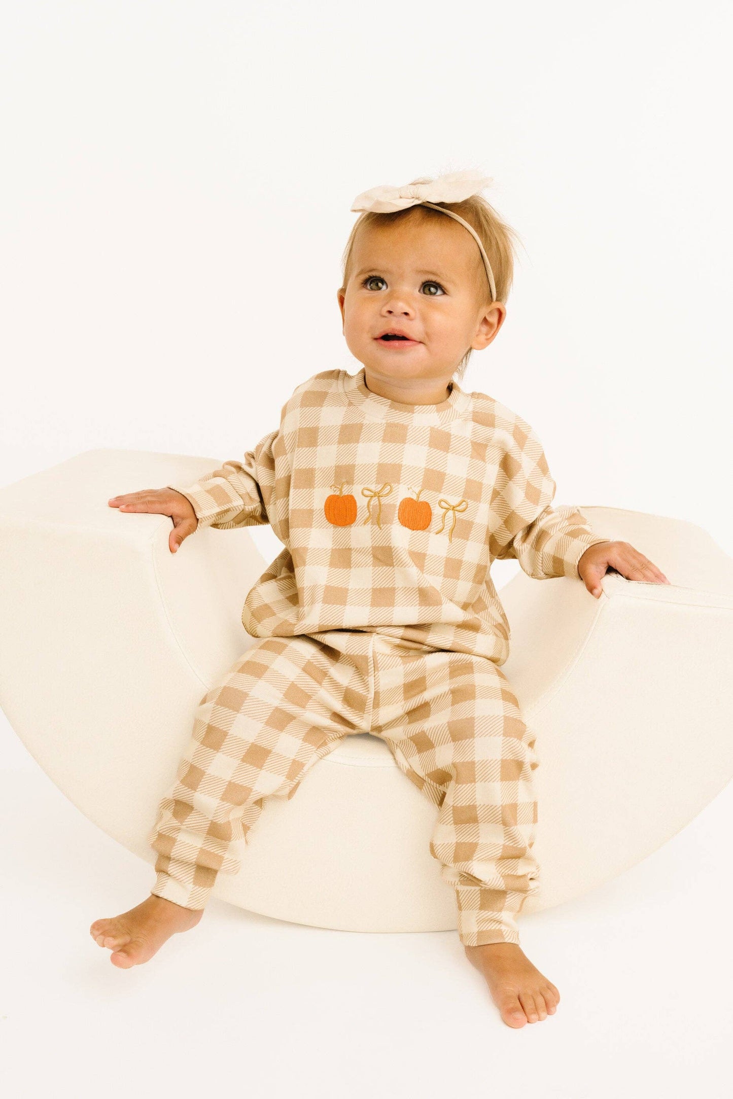 Neutral Gingham Embroidered Pumpkins & Bows Set