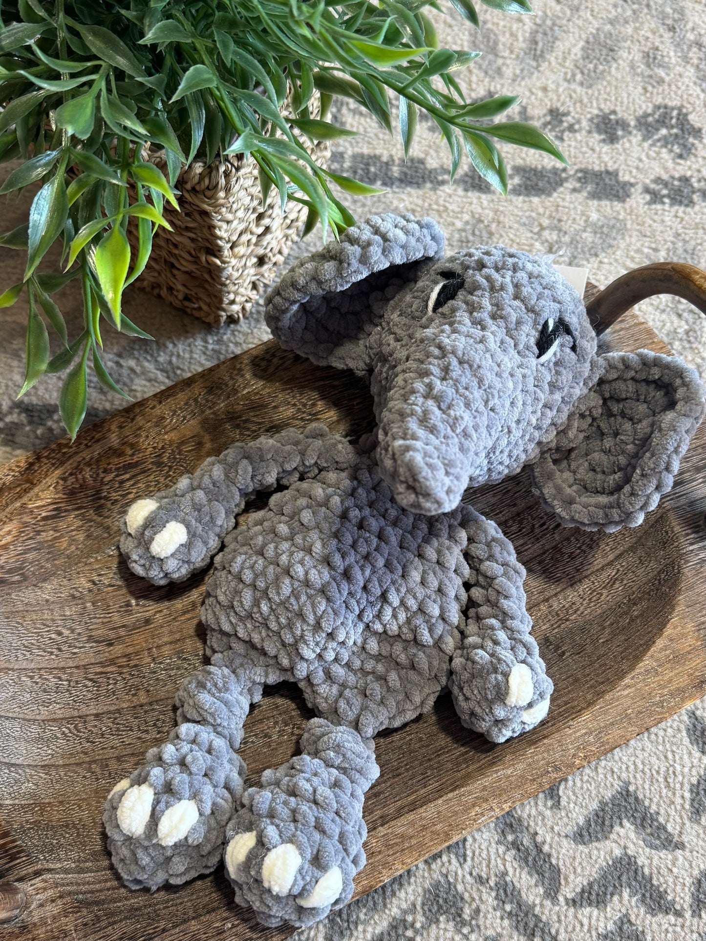 Crocheted Knot Lovey