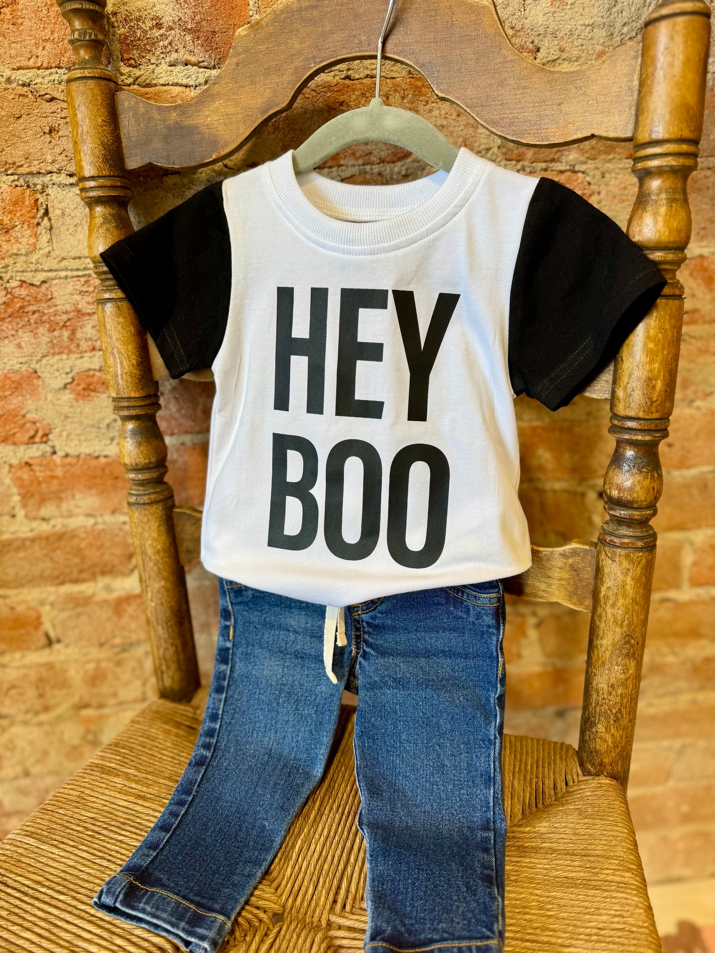 Hey Boo Tee