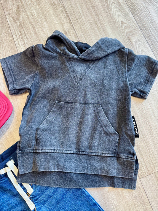 Graphite acid wash hooded tee by Smiley Daze