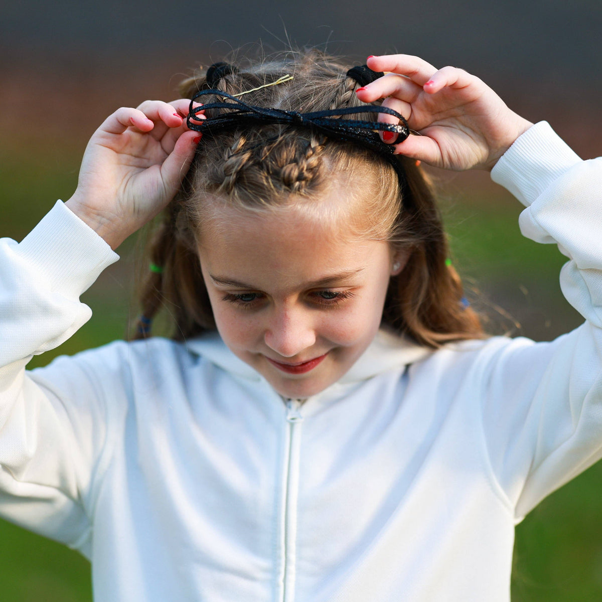 Thin Metallic Bow Headband