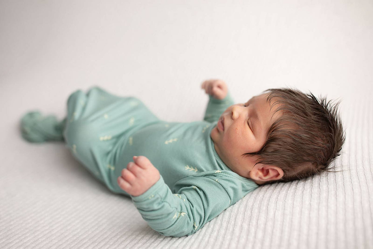 Arrow Print Knotted Baby Gown