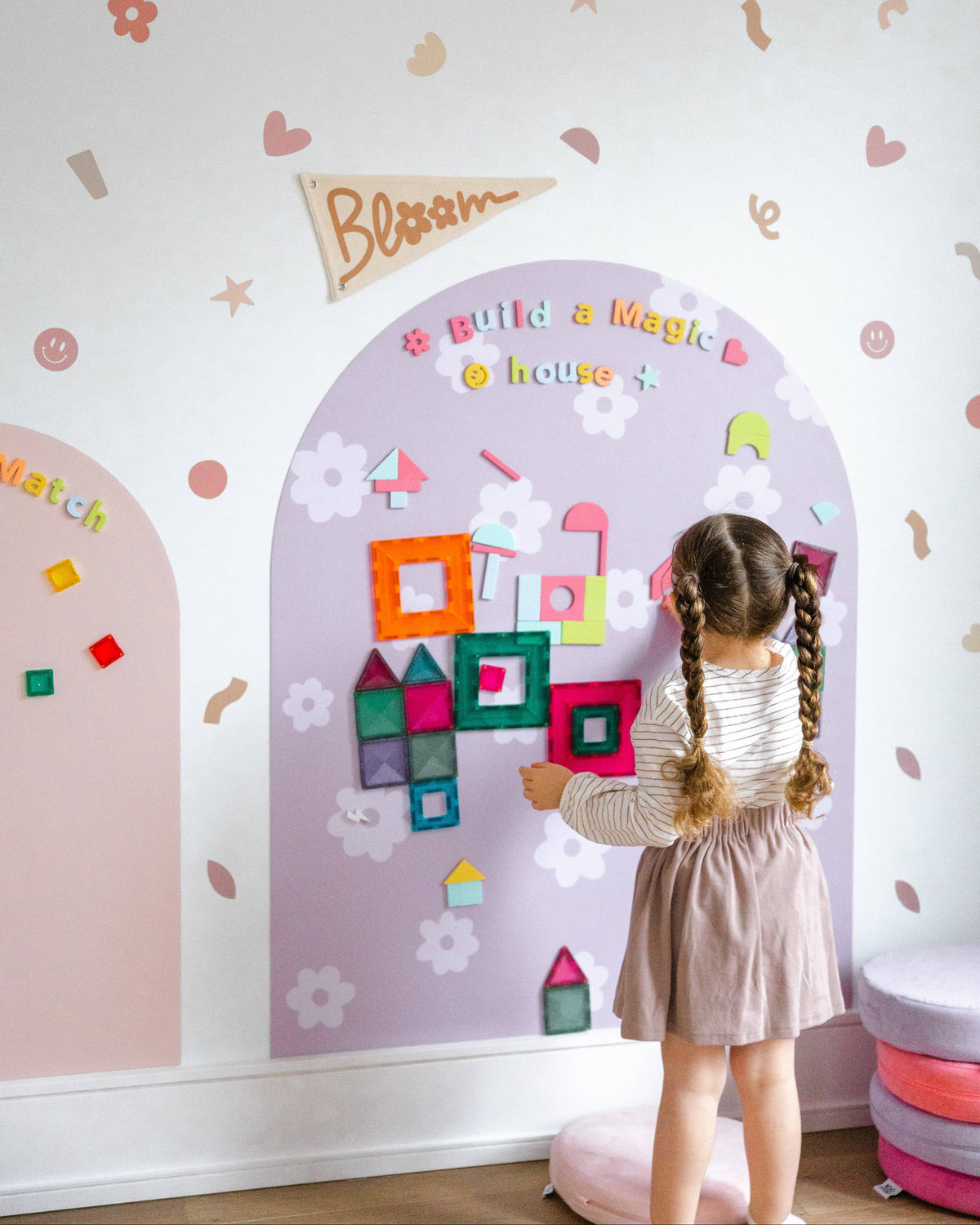 MEGA Arch Magnetic Magic Play Wall for Kids