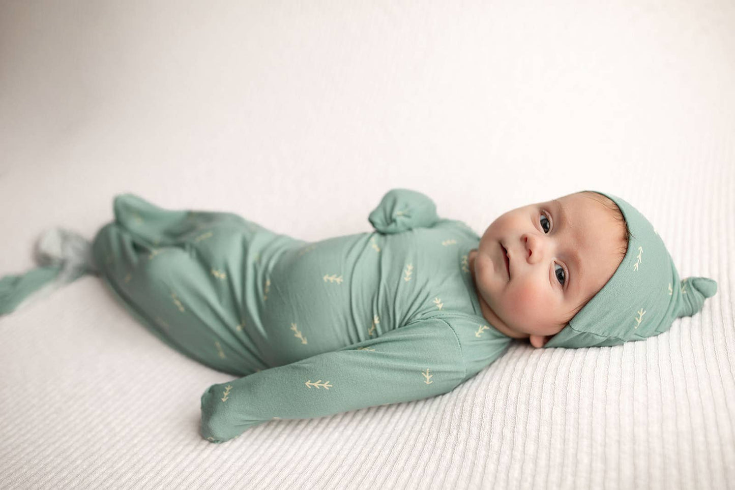 Arrow Print Knotted Baby Gown