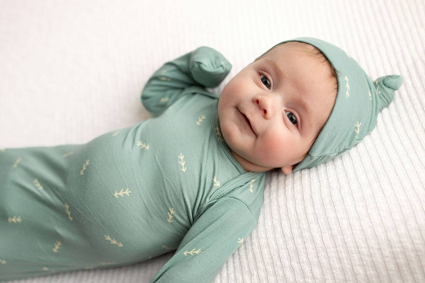 Arrow Print Knotted Baby Gown