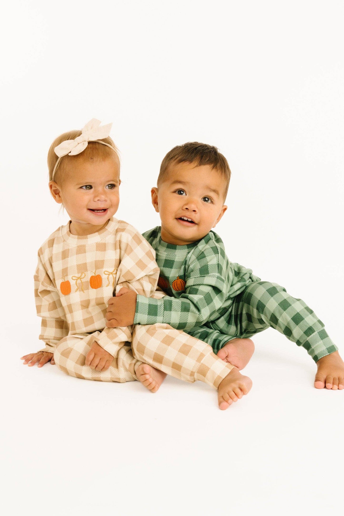 Neutral Gingham Embroidered Pumpkins & Bows Set