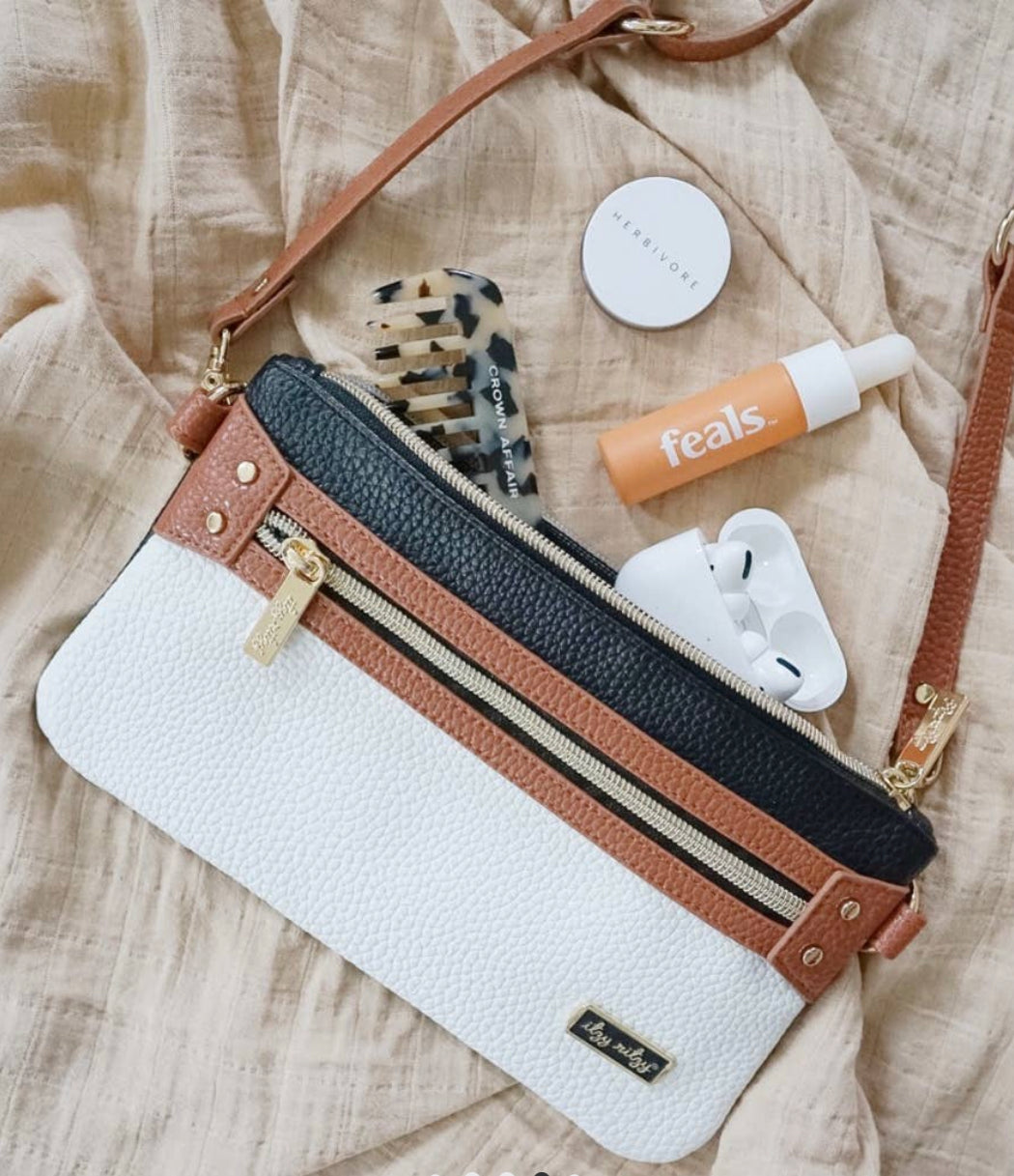 Itzy Ritzy Boss Pouch Wallet - Coffee & Cream